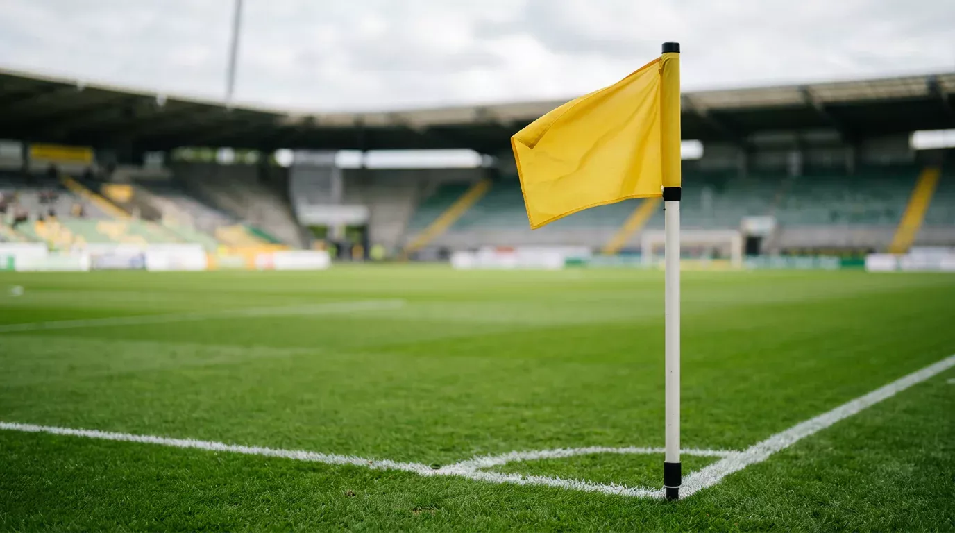 Saque de esquina en partido del Brasileirão con contador de córners